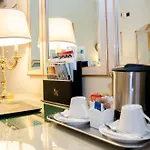 Daniel's Hotel