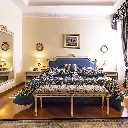 Daniel's 4* Рим