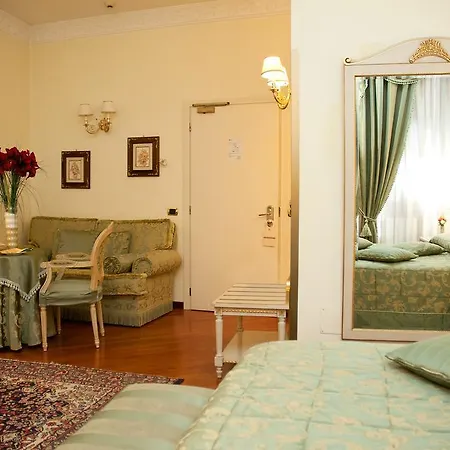 Hotel Daniel's Řím