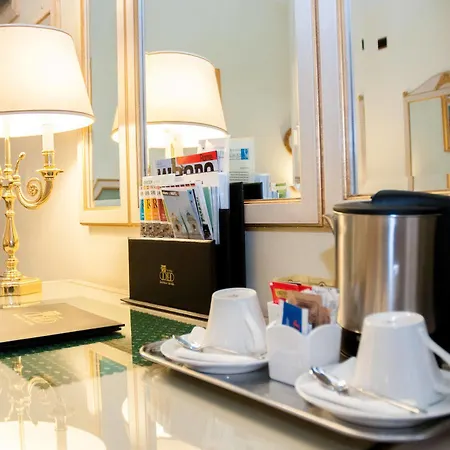 Daniel's Hotel