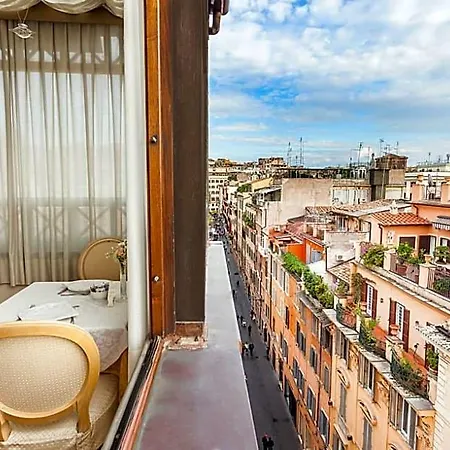 Daniel's Hotel 4*